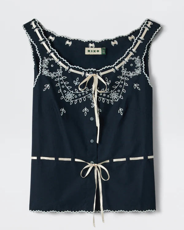 Cassara Top Aster - Cutwork Embroidery Black