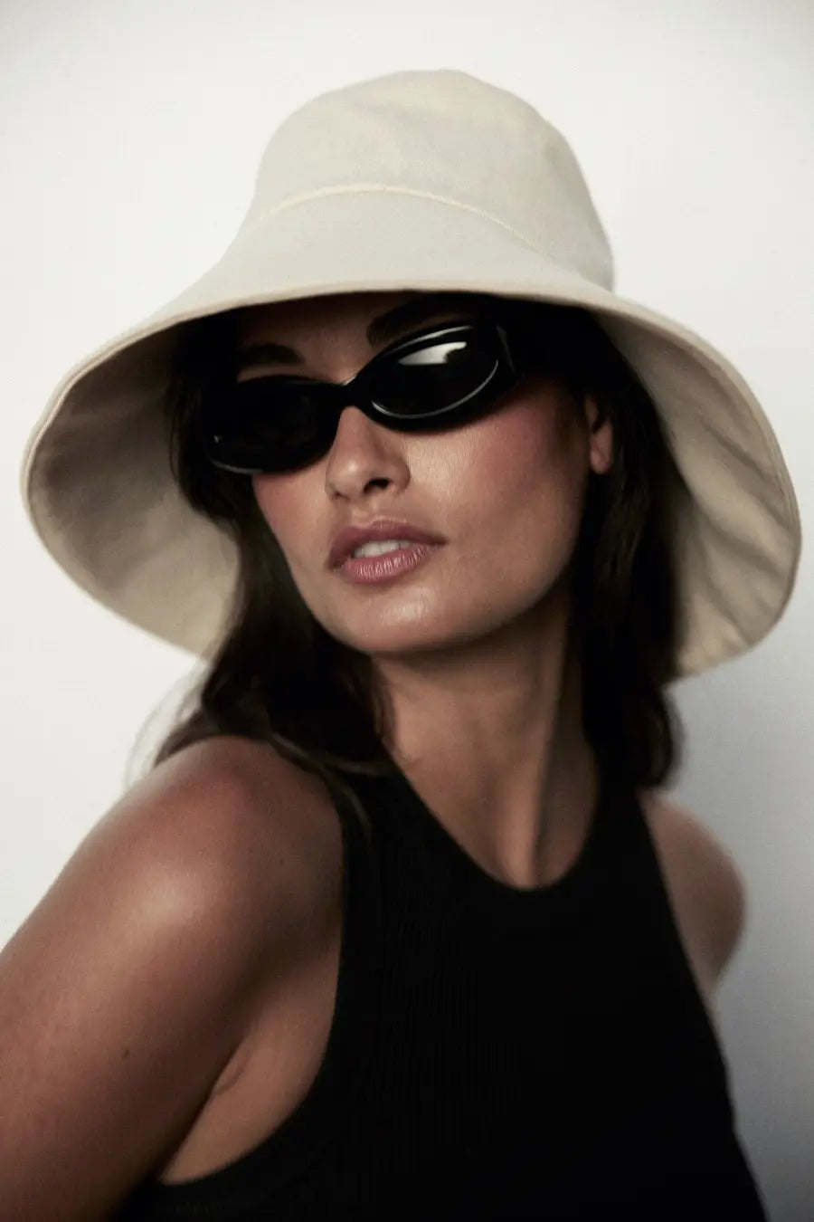 Walker Bucket Hat - Off White