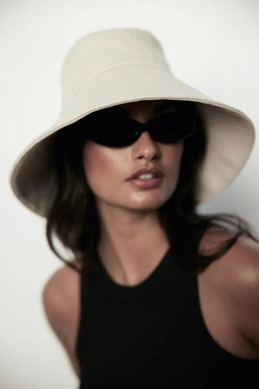 Walker Bucket Hat - Off White