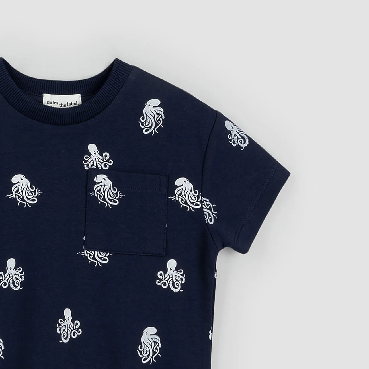 Kraken Print on Navy Short-Sleeve Sweatshirt and Short Set
