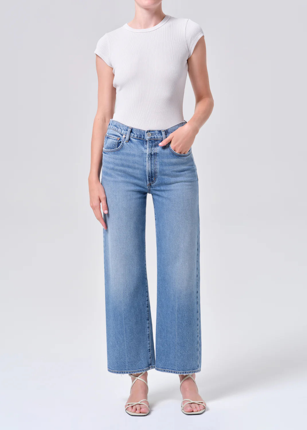 Harper Crop Jean (Weightless Stretch) - Kindle
