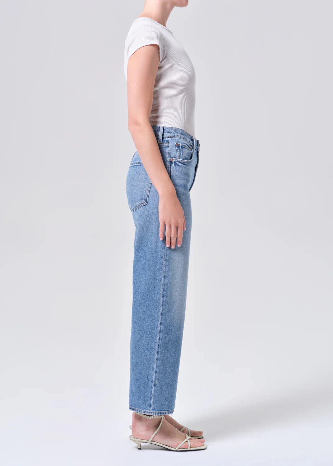 Harper Crop Jean (Weightless Stretch) - Kindle