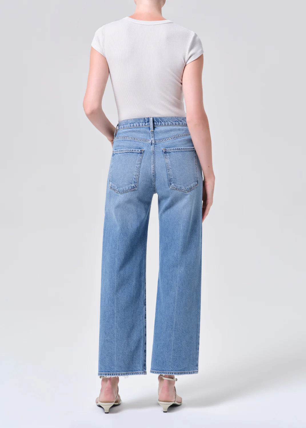 Harper Crop Jean (Weightless Stretch) - Kindle