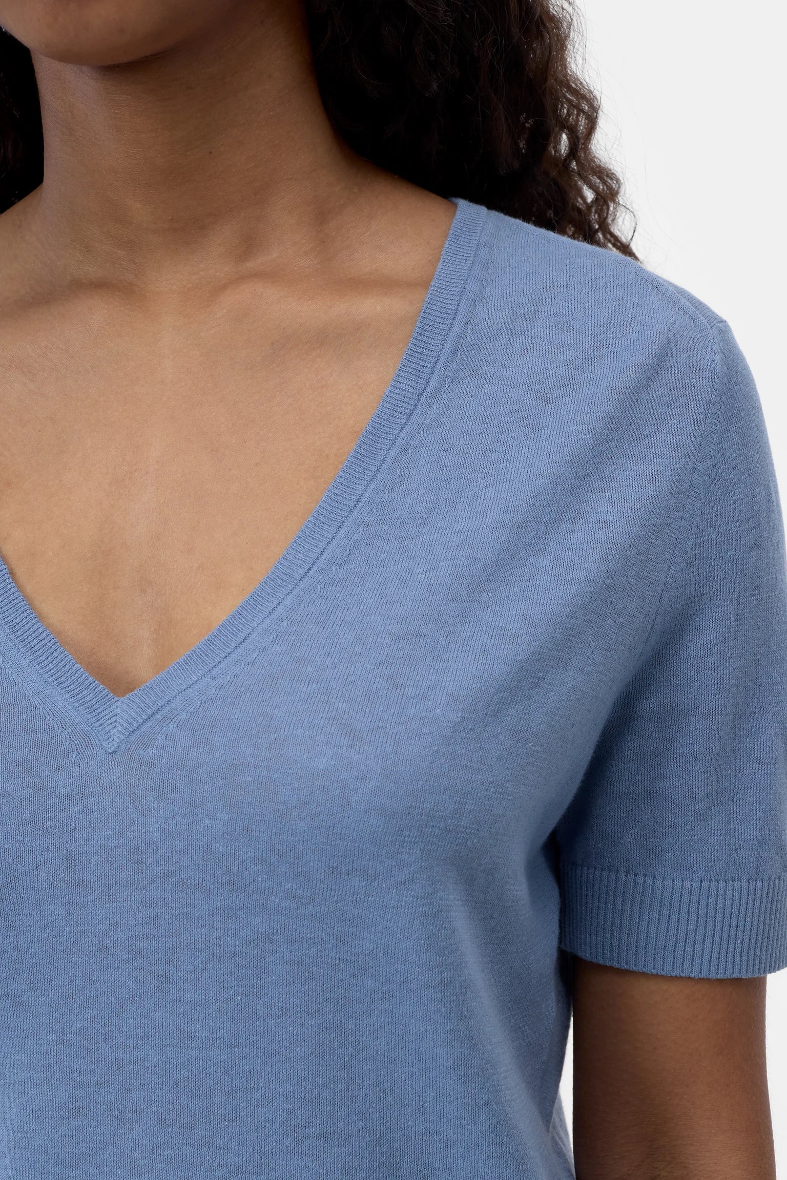 V-neck Short Sleeve - Stone Blue