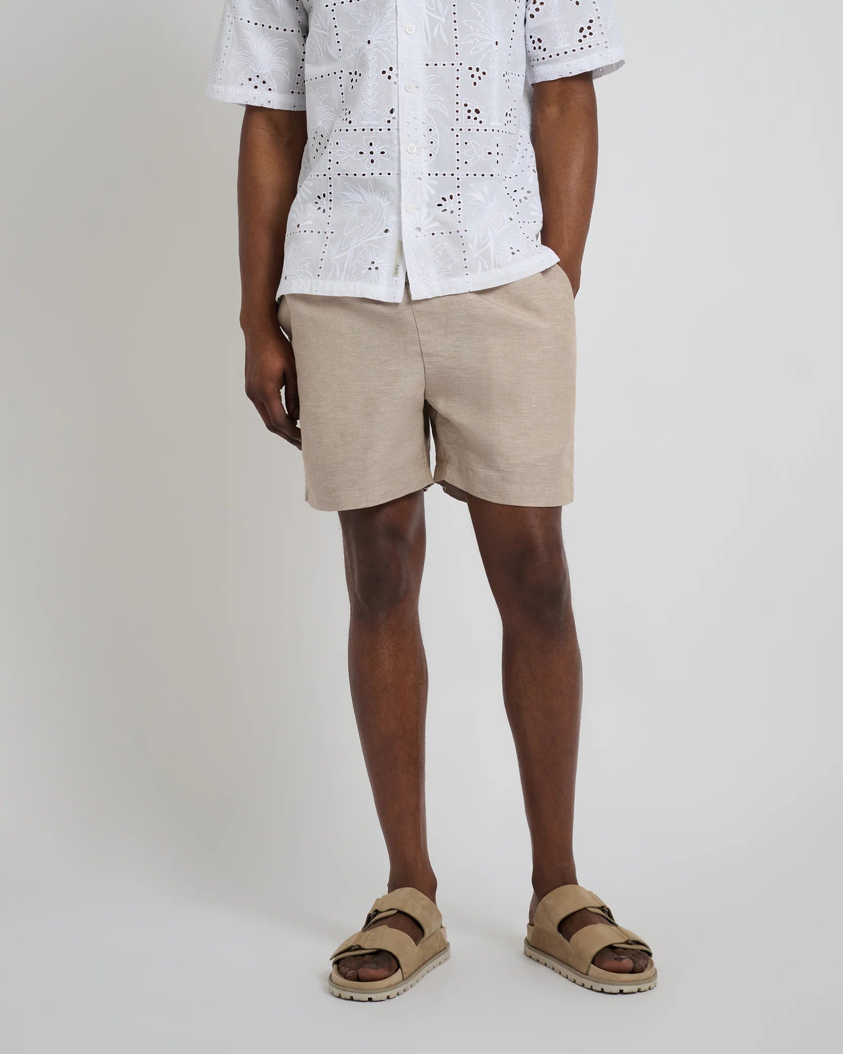 Air Linen Pull-On Shorts - Tan