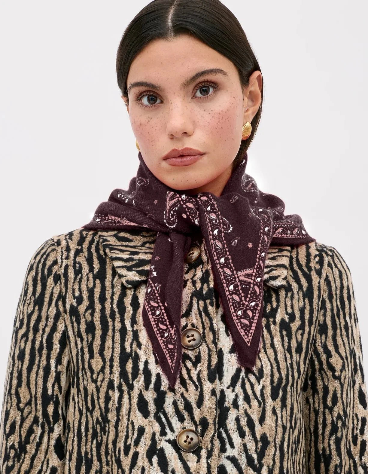 Lianora Scarf - Daisy Paisley Knit Oxblood