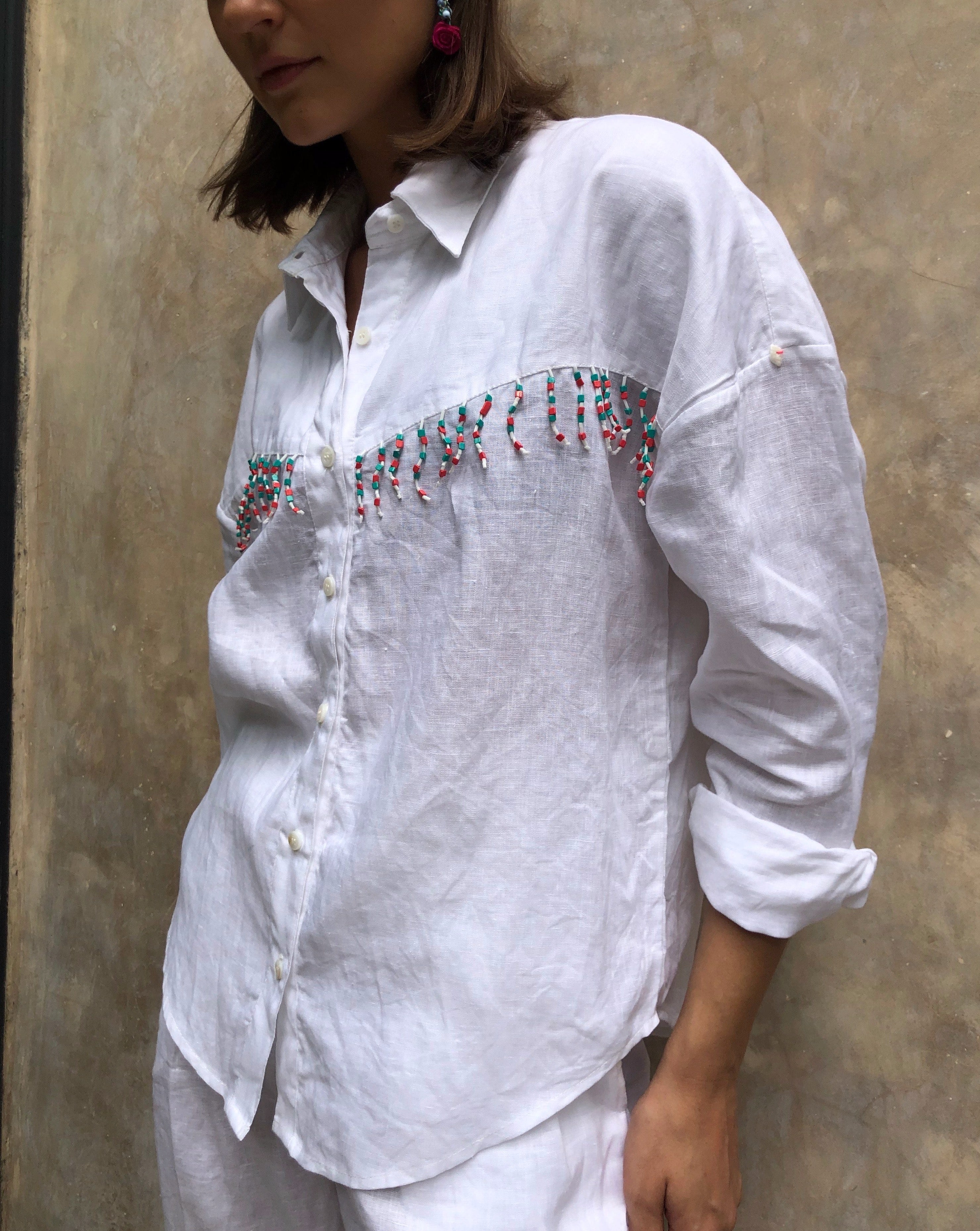 White Ulu with Turquoise and Coral Beads