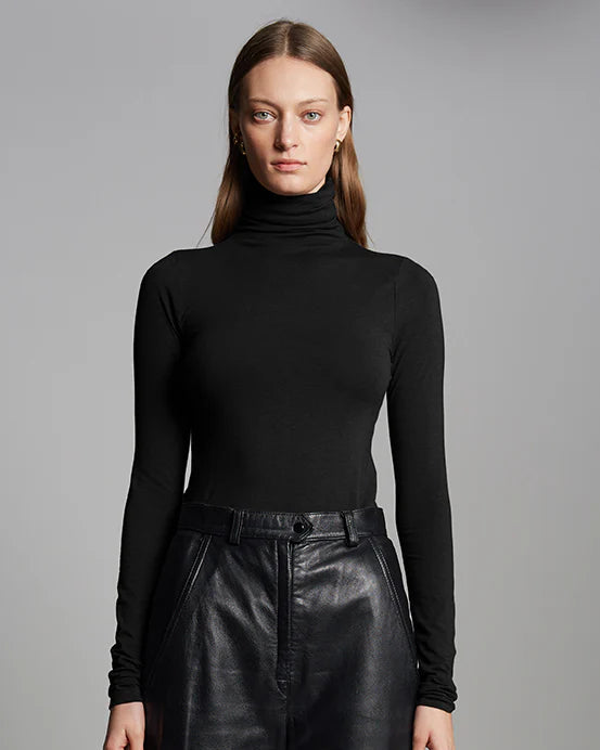 Ana T-Neck Knit - Black