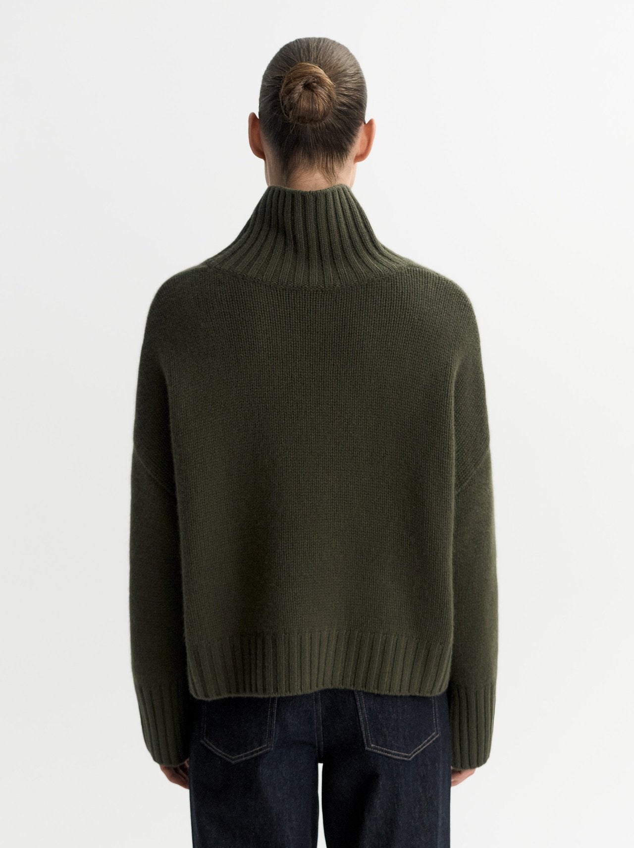 Girlfriend Turtleneck - Olive