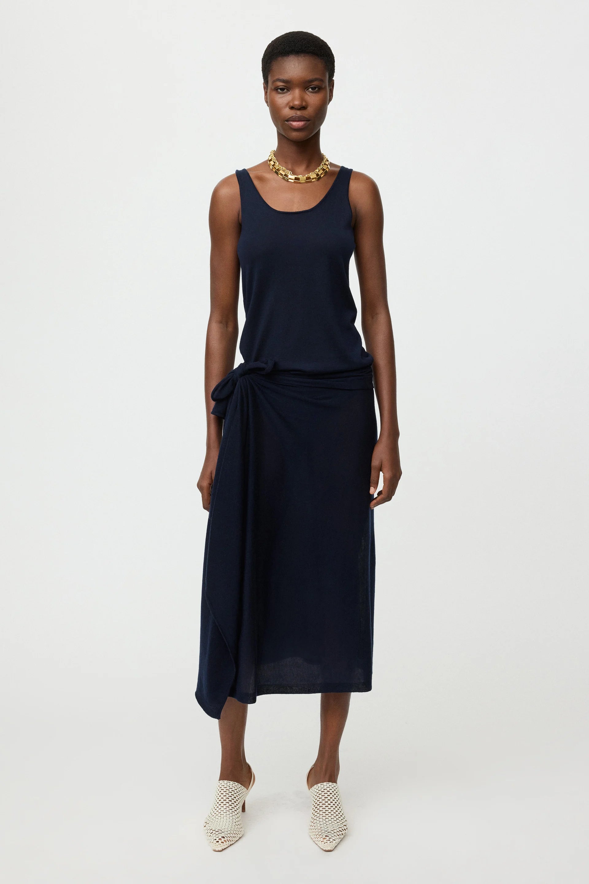 Featherlight Sarong - Navy