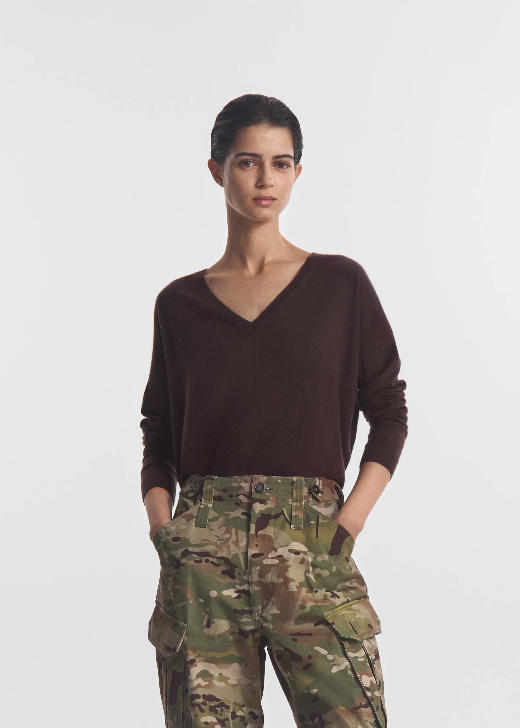 V-Neck Sweater - Chocolate