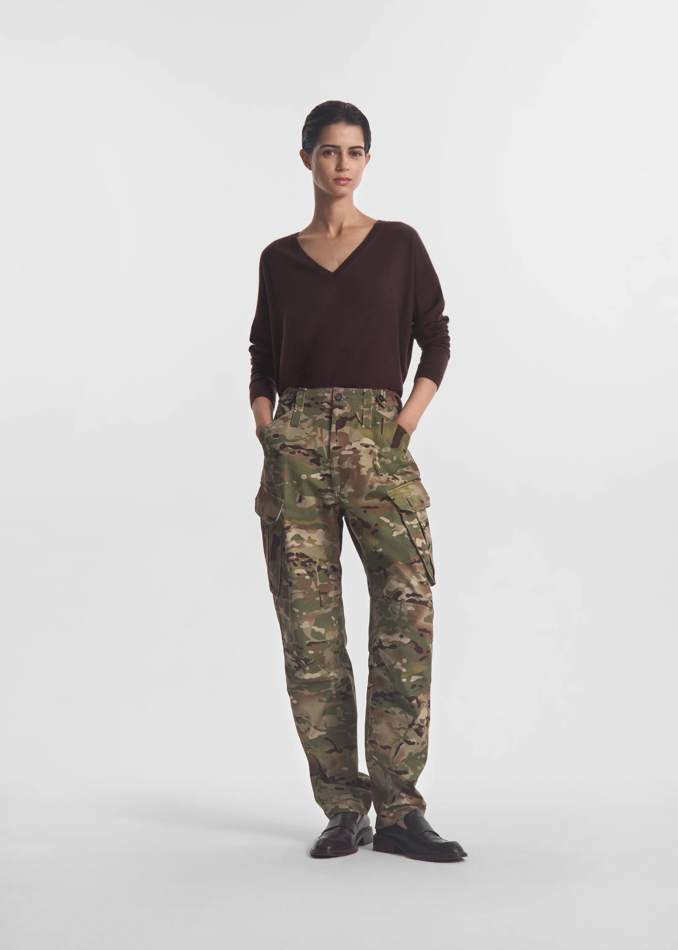 V-Neck Sweater - Chocolate