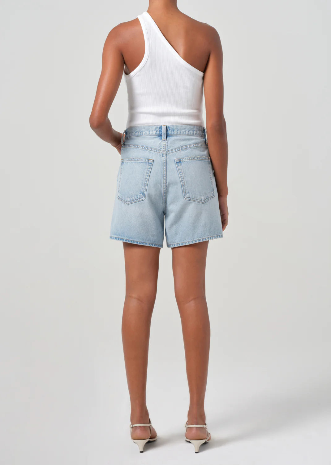 V-Waist Short - Backbeat