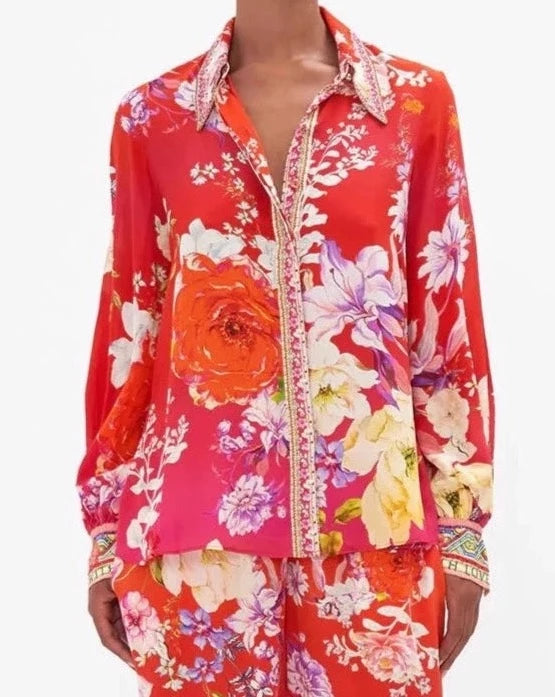 Curved Collar Blouse - Kiss and Tell