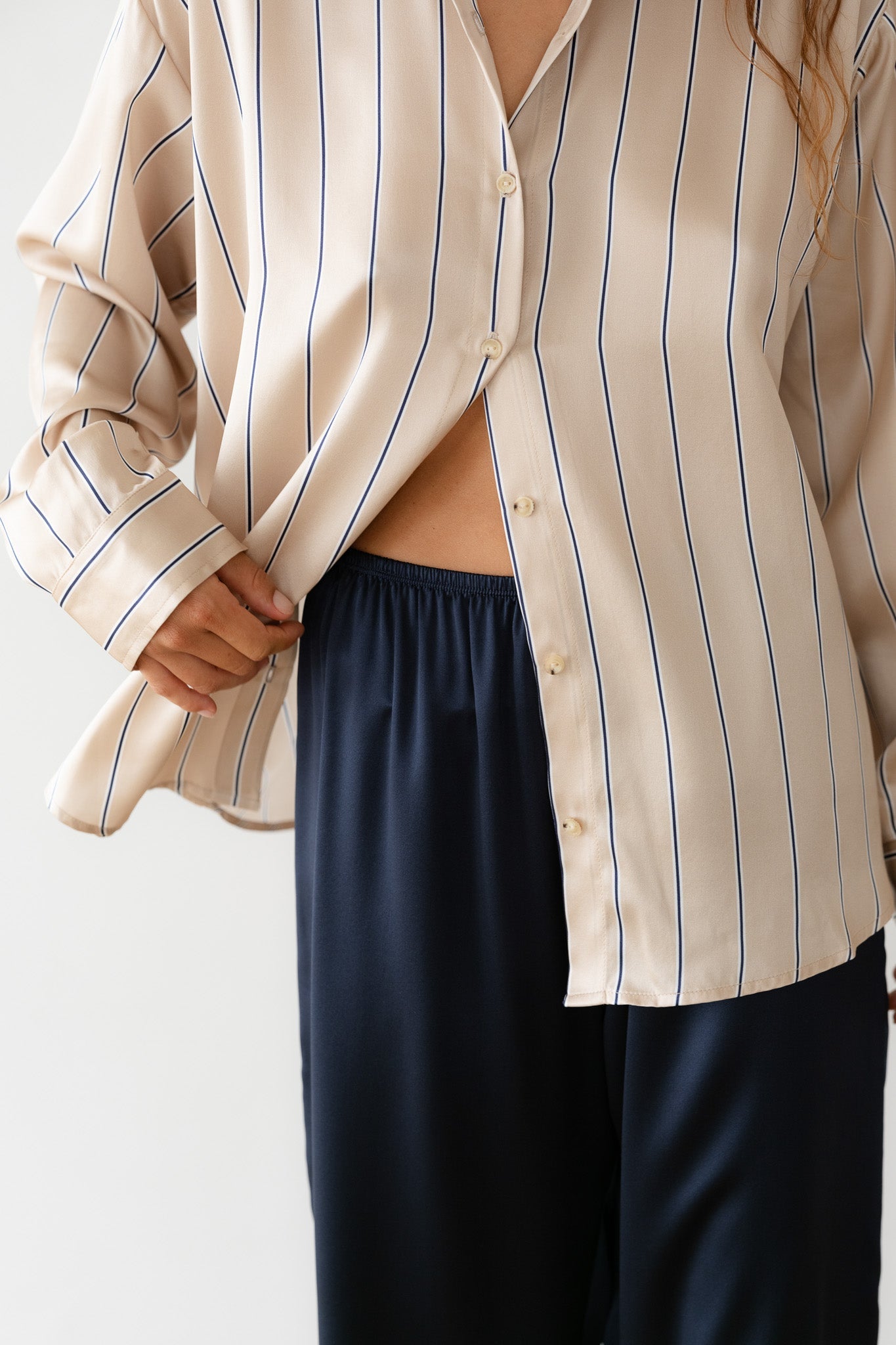 The Silk Simple Pant - Navy