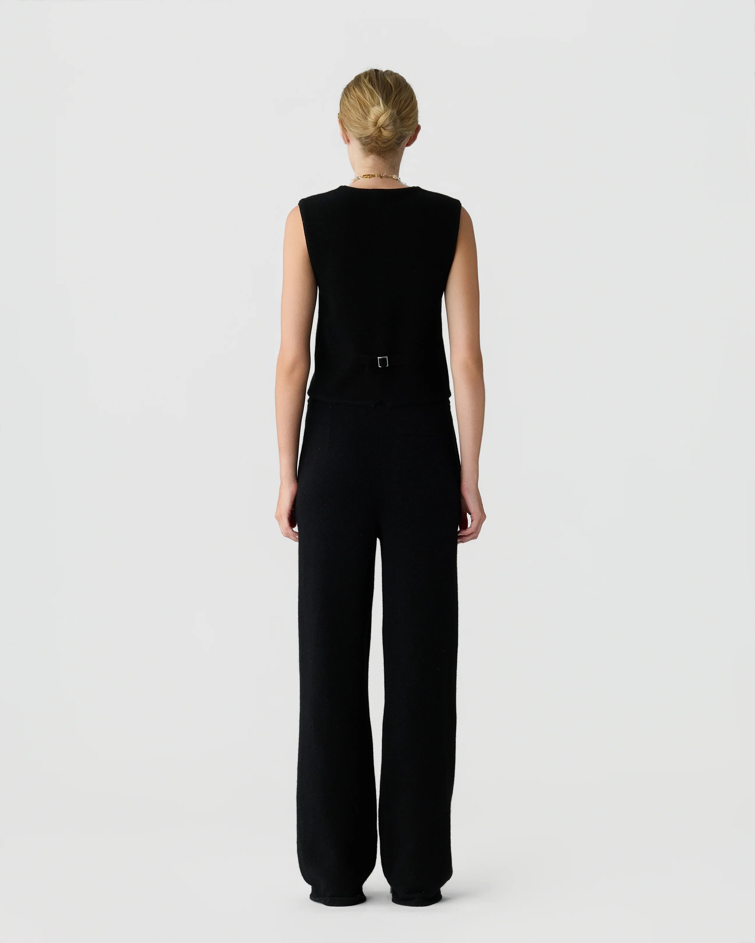 Tailored Crew Vest - Black