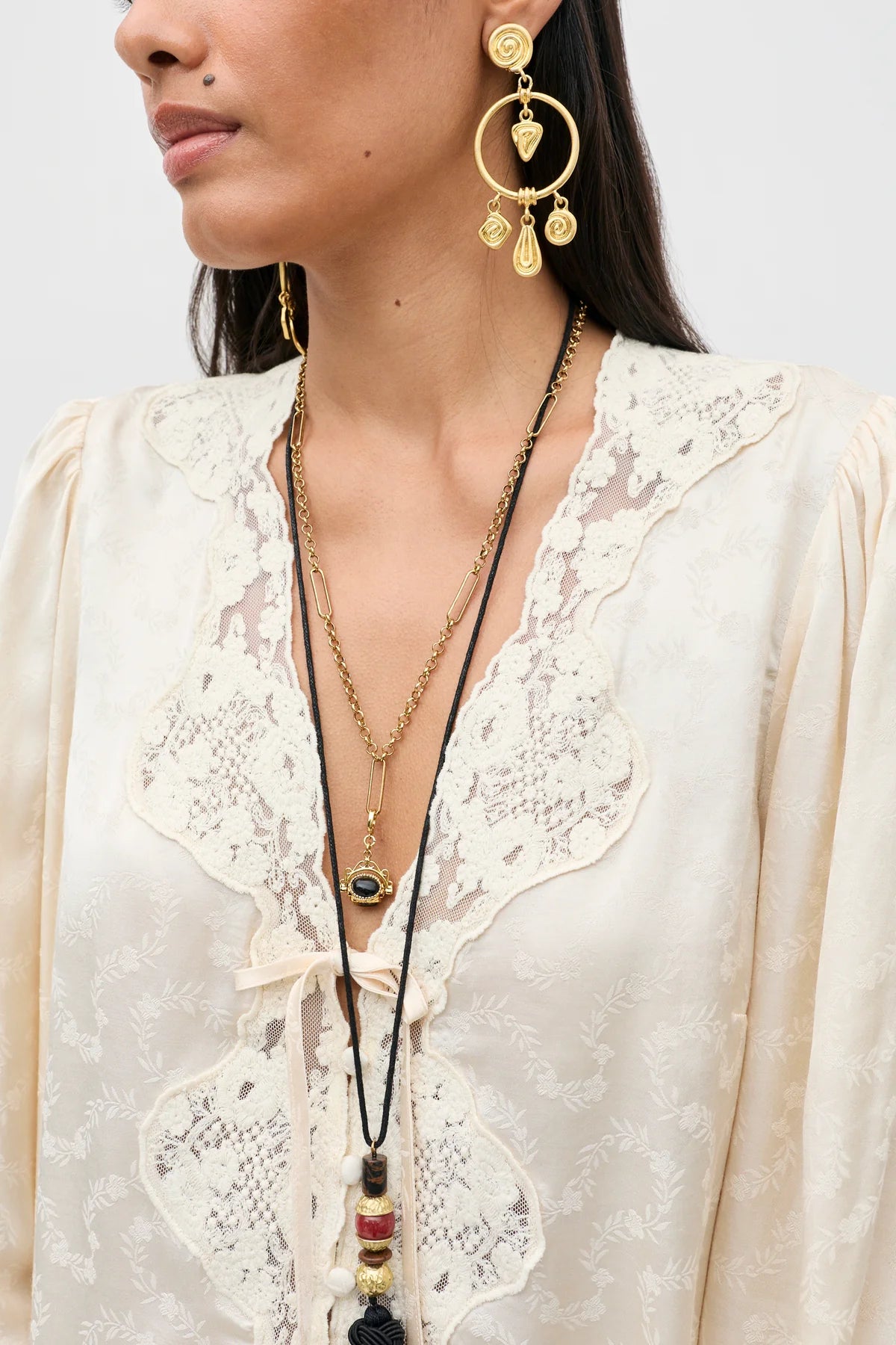 Tove Top - Floral Trail Jacquard Champagne