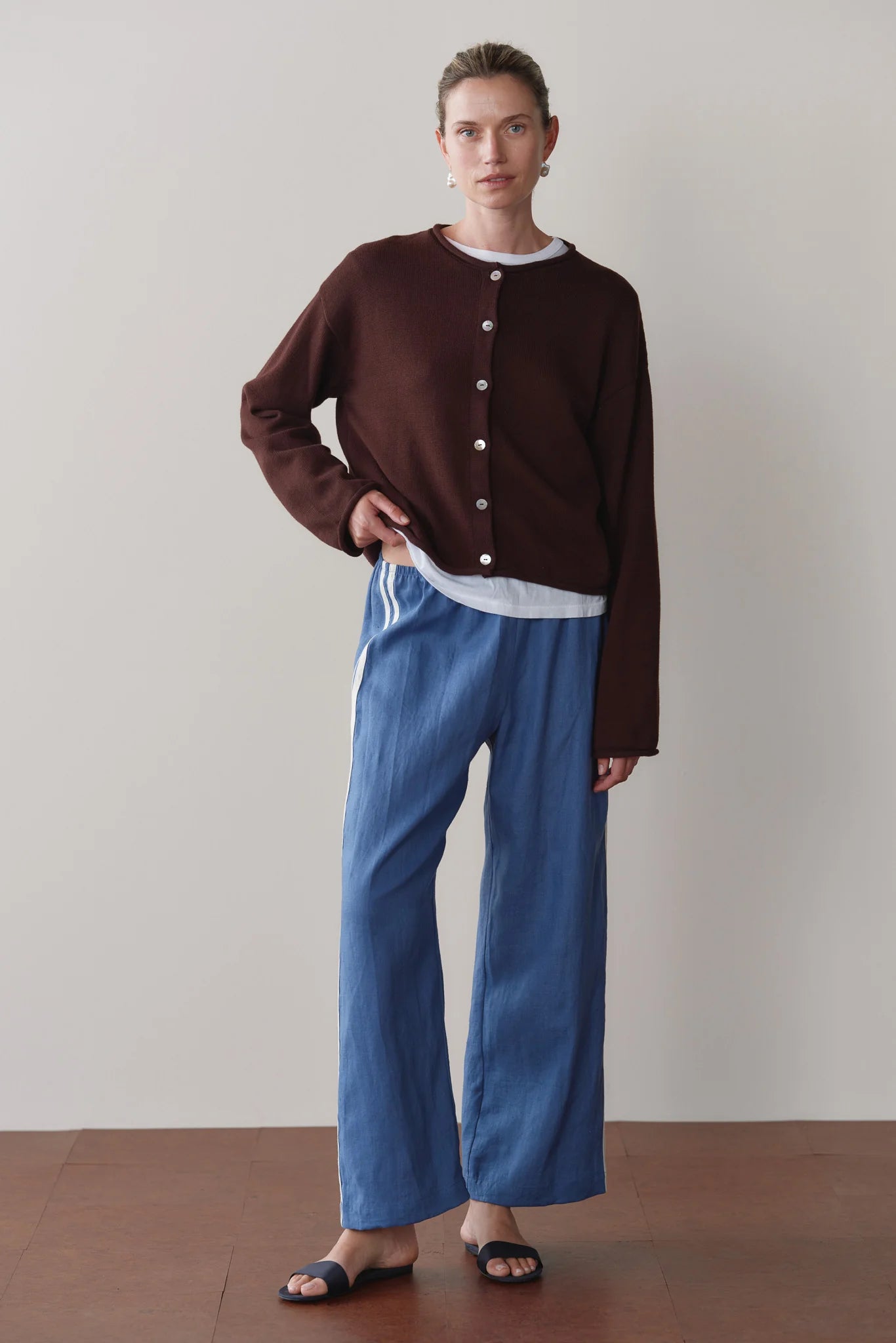 The Linen Crop Racer Stripe Pant - Lapis